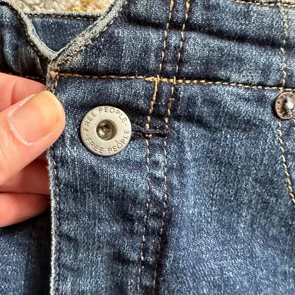 Free People Mini Skirt Dark Blue wash Size 29 - Picture 2 of 4